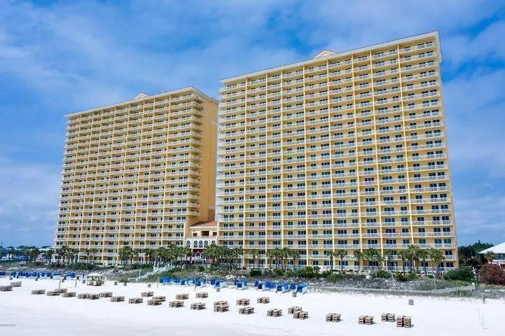 Calypso 202E Paradise At Calypso 4 Chairs Daily Gulf Front Panama City Beach Apartment